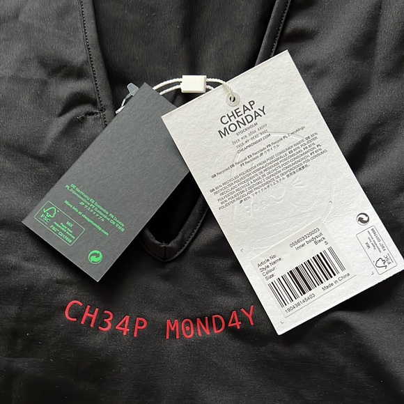 CHEAP MONDAY
Inner Lo Back Bodysuit-black S - Picture 7 of 8